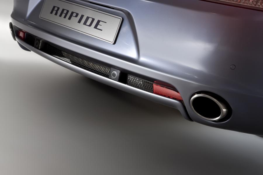 Детали экстерьера Aston Martin Rapide 2010 года  (фото 145 из 190)